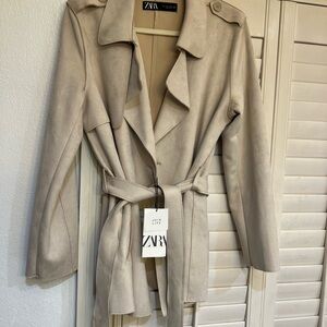 Zara Women's Beige Belted Coat